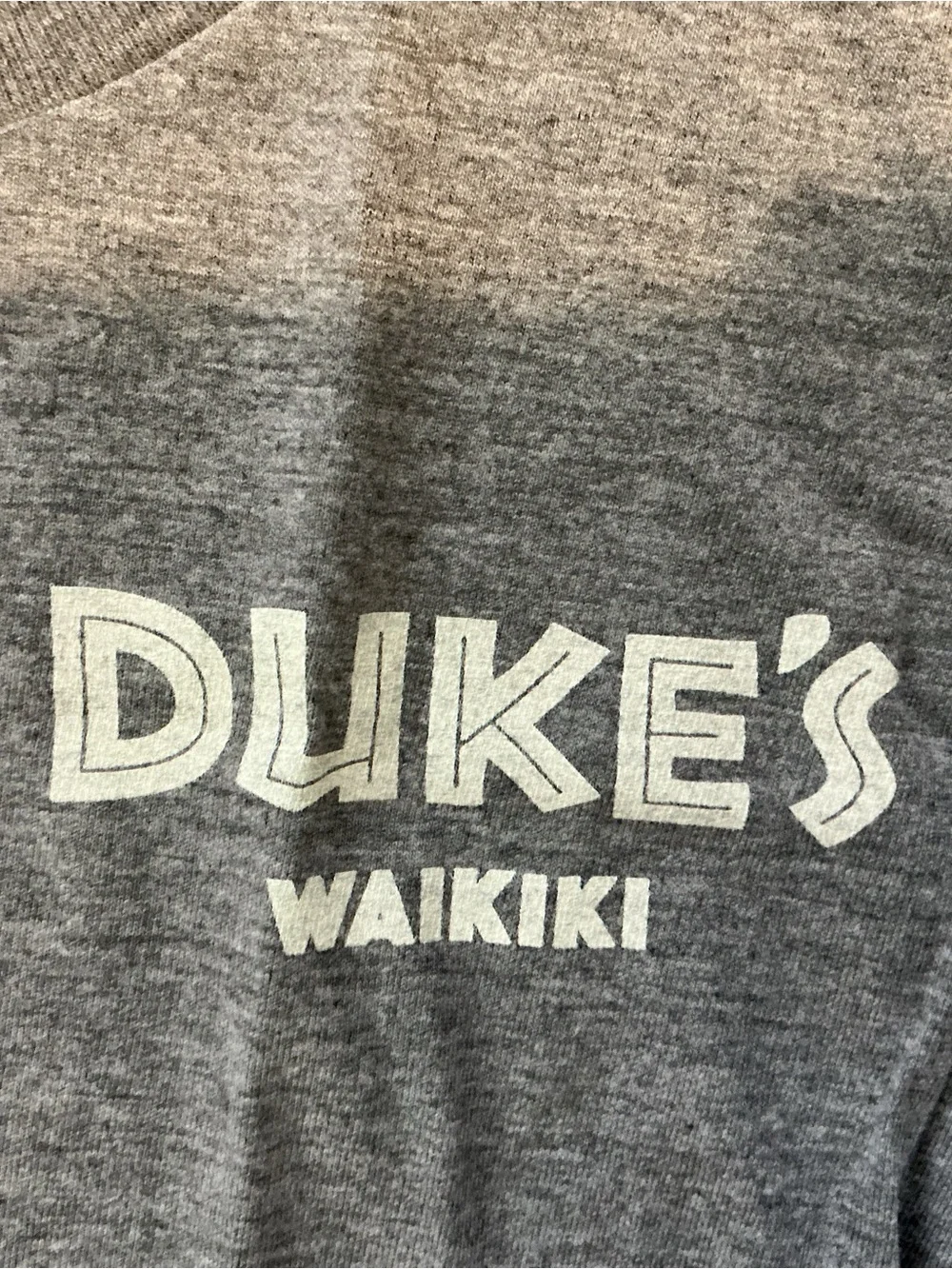 Duke’s Waikiki Youth Two-Tone Boards Gray Surf Graphic T-Shirt Size Medium NWT
